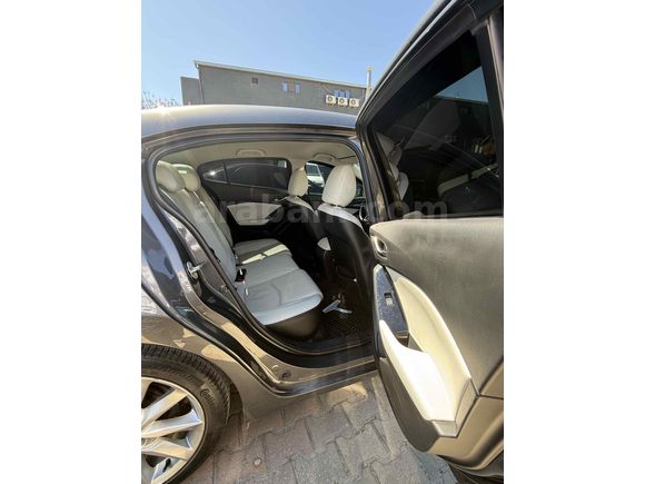 Sahibinden Mazda 3 1.5 SkyActive-D Power 2017 Model 