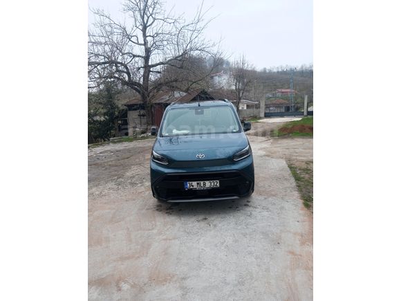 Sahibinden Toyota Proace City 1.5 D Passion X-Pack 2024 Model