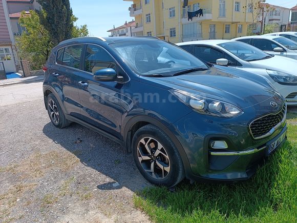Sahibinden Hatasız Kia Sportage 1.6 CRDI Elegance Plus Aile Aracı