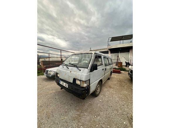 Sahibinden Mitsubishi L 300 Camlı Van 1992 Model 