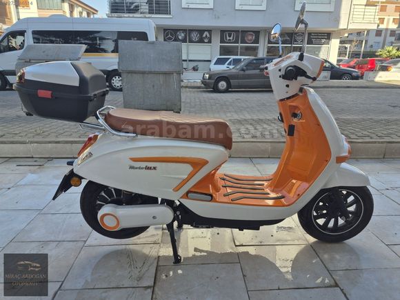 AKDOĞAN OTOMOTİV'DEN MOTOLUX LATTE ELEKTRİKLİ SCOOTER