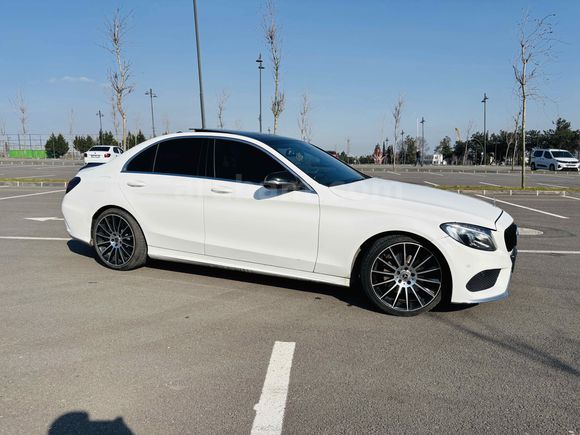 Sahibinden Çok Temiz.. Mercedes C200 D AMG 2015 Model 