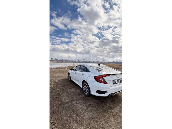 Sahibinden Honda Civic 1.6i VTEC Eco Executive 2017 Model 
