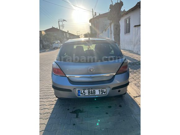 Sahibinden Opel Astra 1.6 Enjoy 2005 Model  200.000 km Mavi