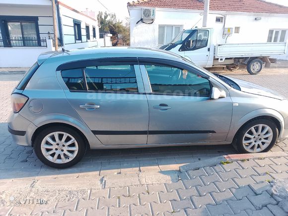 Sahibinden Opel Astra 1.6 Enjoy 2005 Model  200.000 km Mavi