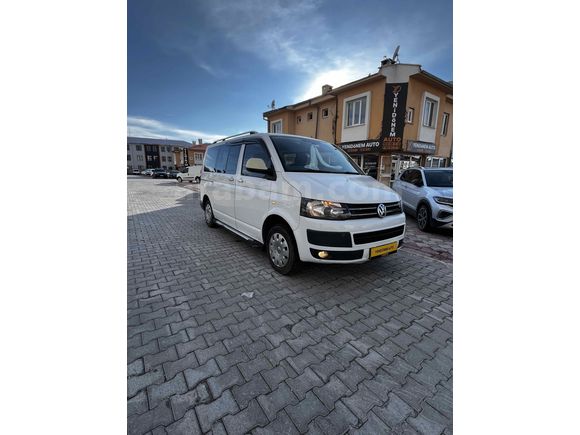 Galeriden Volkswagen Transporter 2.0 TDI Camlı Van 2015 Model Van