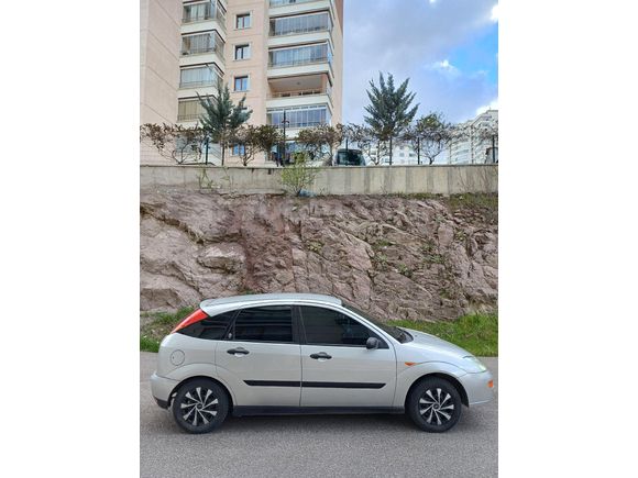 Sahibinden Ford Focus 1.6 Ambiente 2001 Model