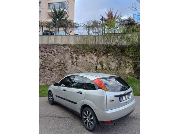 Sahibinden Ford Focus 1.6 Ambiente 2001 Model