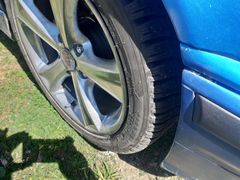 Emekliyim.4.kapı.araç.alacam.gençlerin.altına.geç.miş.araç.değildir..  .tutulan motor em .zincirli.motor.dur.lastikler.sifirdir.takas.olur.