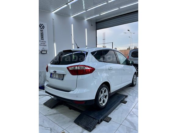 Sahibinden Ford C-Max 1.6 TDCi Trend 2013 Model  200.000 km Beyaz