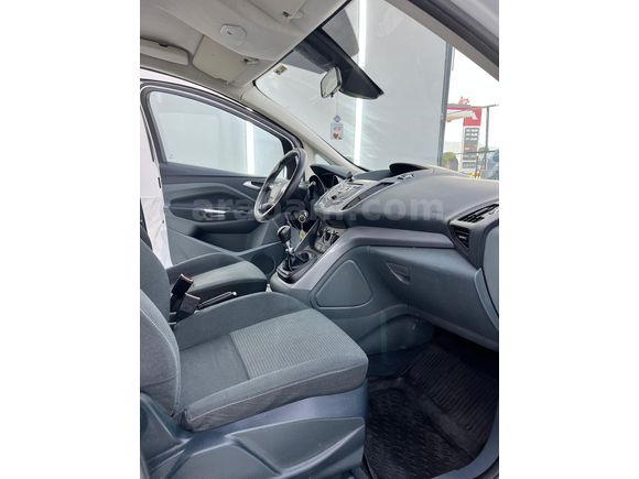 Sahibinden Ford C-Max 1.6 TDCi Trend 2013 Model  200.000 km Beyaz
