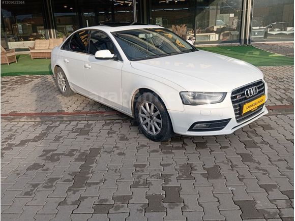 MSM PLAZA'DAN 2012 AUDİ 2.0TDI SANRUFLU