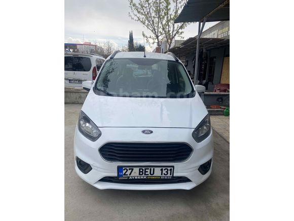 Galeriden Ford Tourneo Courier 1.5 TDCi Delux 2023 Model Gaziantep
