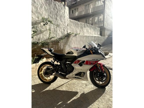 Yamaha R7 GP 60. Yıl