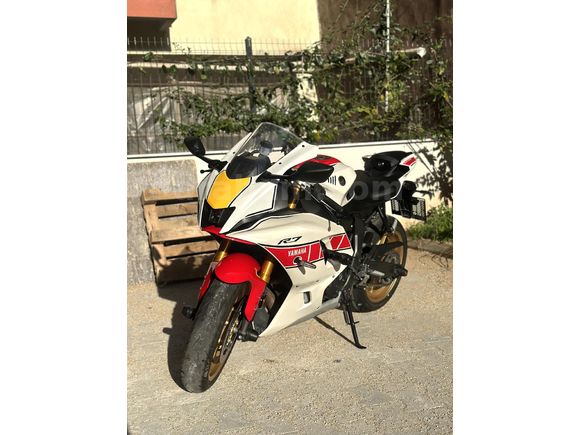 Yamaha R7 GP 60. Yıl