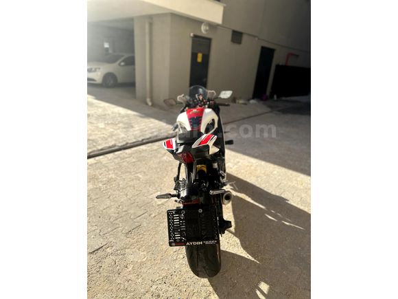 Yamaha R7 GP 60. Yıl