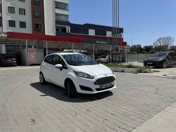 Sahibinden Ford Fiesta 1.25 Trend 2013 Model 