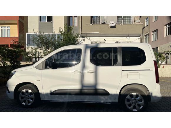Sahibinden Opel Combo 1.5 CDTI Elegance 2021 Model 