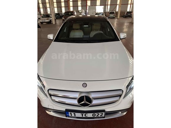 Sahibinden Mercedes - Benz GLA 200 Urban 2014 Model Yalova 118.000 km Beyaz