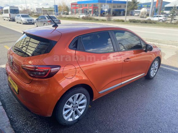 ENES'DEN_RENAULT CLİO 1.0 TCE TOUCH XTRONİC_BAKIMLI_OTOMATİK