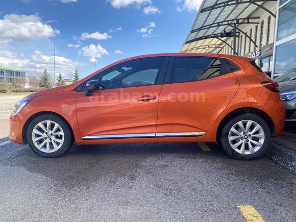 ENES'DEN_RENAULT CLİO 1.0 TCE TOUCH XTRONİC_BAKIMLI_OTOMATİK