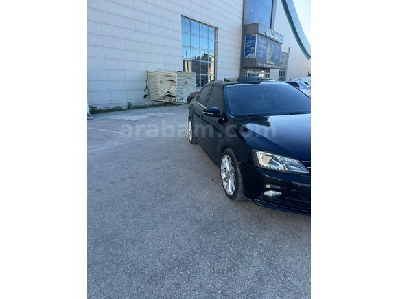Sahibinden Volkswagen Jetta 1.4 TSi BlueMotion Comfortline 2017 Model