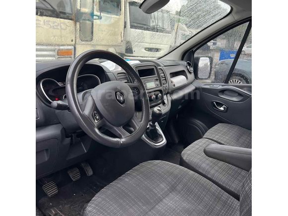 Sahibinden Renault Trafic 2.0 DCI Grand Confort 2021 Model 