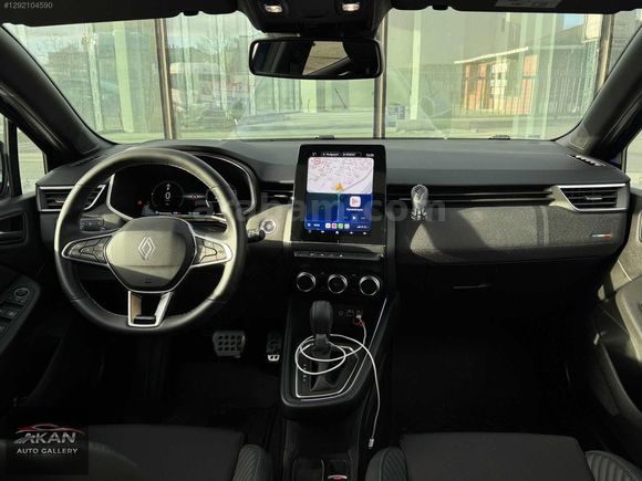 AKAN AUTO 2025 RENAULT CLİO | BOYASIZ DEĞİŞENSİZ | 19.000 KM