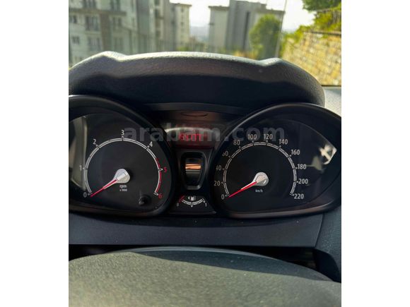 Sahibinden Ford Fiesta 1.4 TDCi Trend 2012 Model 
