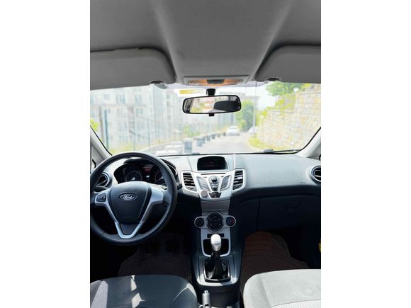 Sahibinden Ford Fiesta 1.4 TDCi Trend 2012 Model 