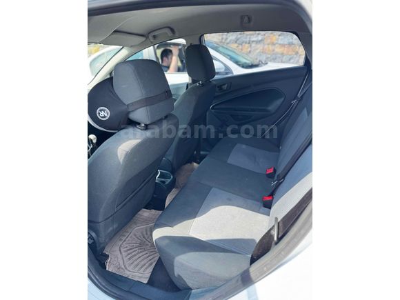Sahibinden Ford Fiesta 1.4 TDCi Trend 2012 Model 
