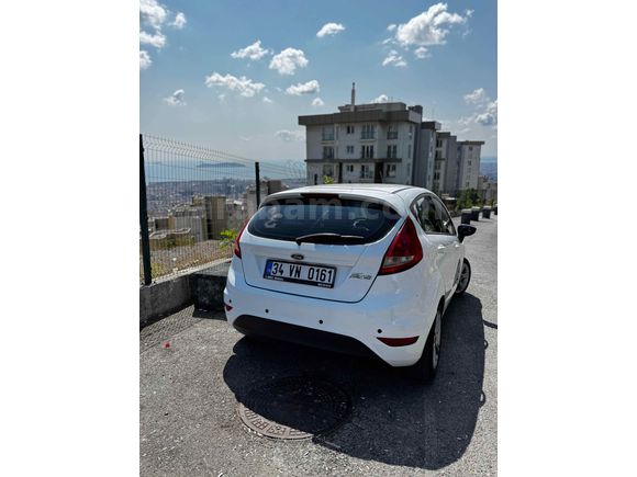 Sahibinden Ford Fiesta 1.4 TDCi Trend 2012 Model 
