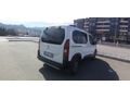 Sahibinden Peugeot Rifter 1.5 BlueHDI Allure 2023 Model