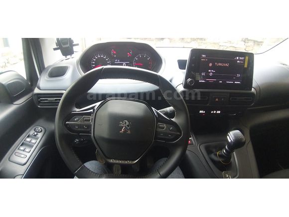 Sahibinden Peugeot Rifter 1.5 BlueHDI Allure 2023 Model