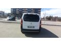 Sahibinden Peugeot Rifter 1.5 BlueHDI Allure 2023 Model