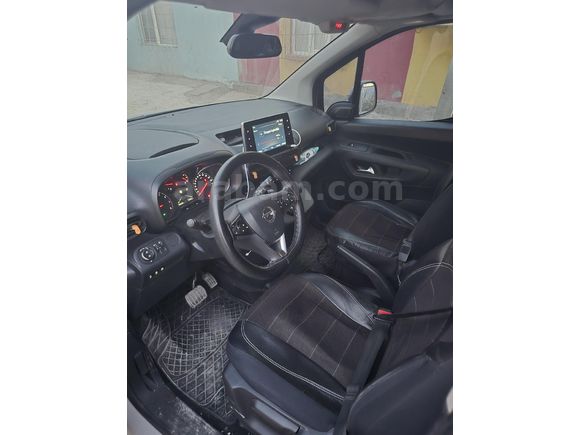 Sahibinden Opel Combo 1.5 CDTI Excellence 2019 Model