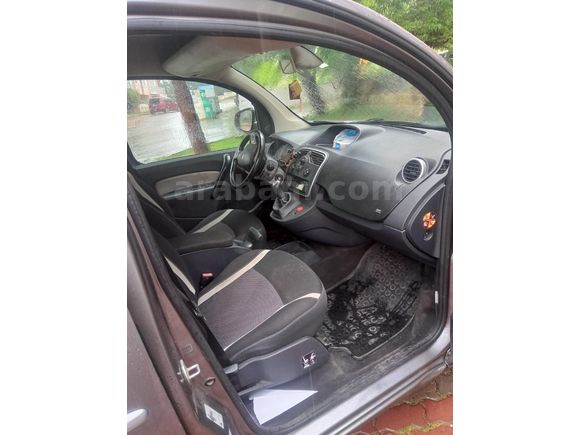 Sahibinden Renault Kangoo Multix 1.5 dCi Extreme 2015 Model İstanbul 173 km