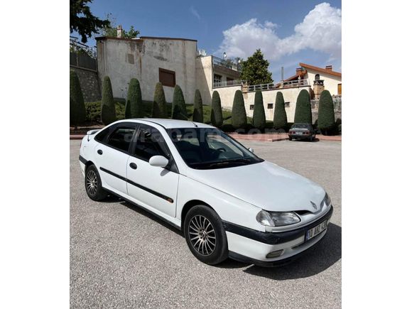 Sahibinden Renault Laguna 2.0 RXE 1996 Model