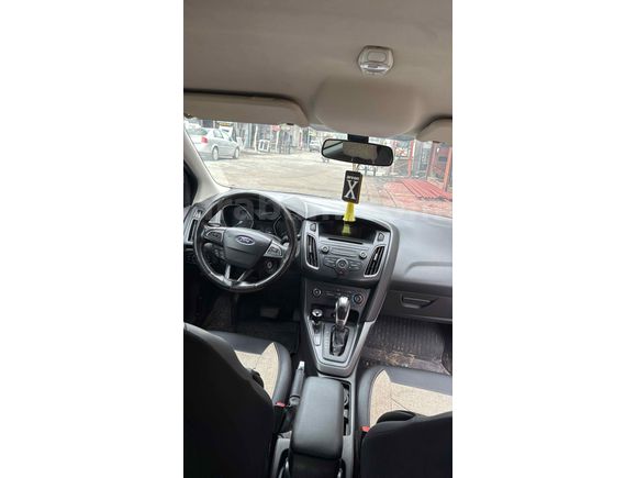 Sahibinden Ford Focus 1.5 TDCi Trend X 2015 Model  288.000 km Beyaz
