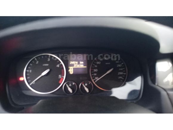 Sahibinden Renault Laguna 2.0 dCi Executive 2010 Model
