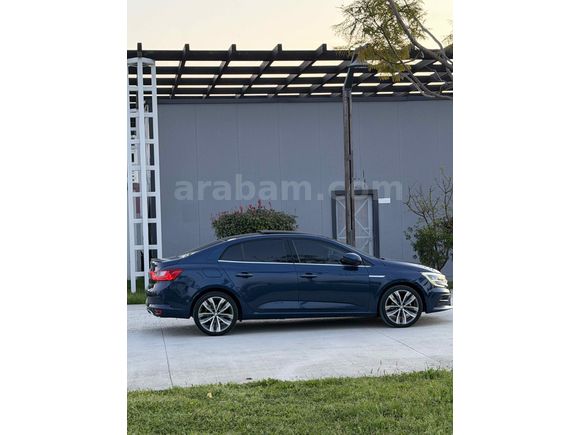 Sahibinden Renault Megane 1.3 TCe Icon 2023 Model 