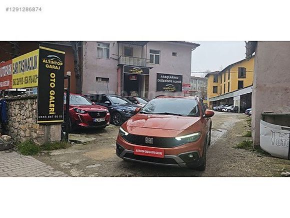 ALTINTOP GARAJDAN 2022 MODEL EGEA CROS DİZEL OTOMATİK
