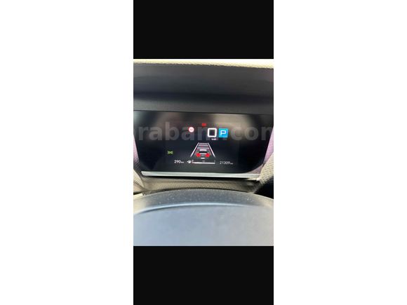 Sahibinden Citroen C4 X 1.2 PureTech Shine 2024 Model 