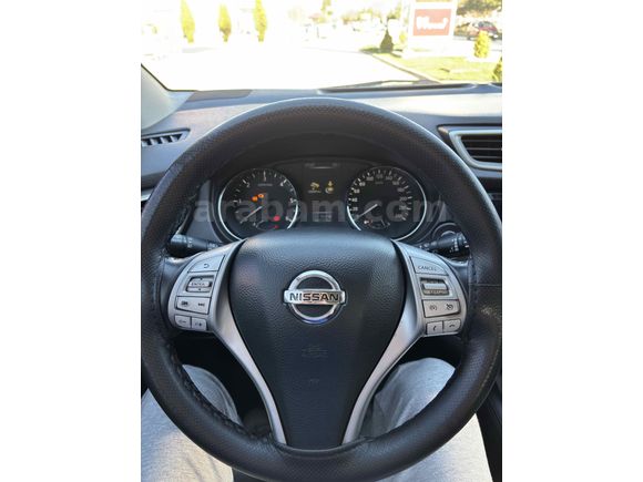 Sahibinden Nissan Qashqai 1.5 dCi Sky Pack 2015 Model  185.000 km Beyaz