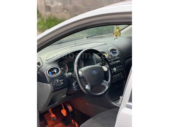 Sahibinden Ford Focus 1.6 TDCi Ghia 2006 Model 