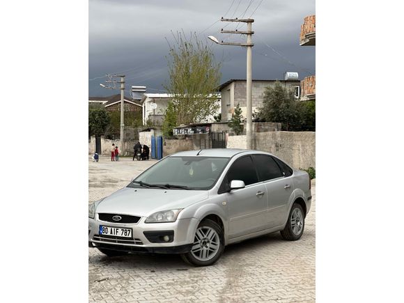 Sahibinden Ford Focus 1.6 TDCi Ghia 2006 Model 