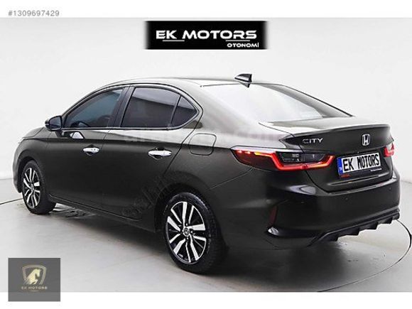 E-K MOTORS'DAN 2022 HONDA CİTY 1.5İ-VTEC EXECUTİVE OTOMATIK FULL