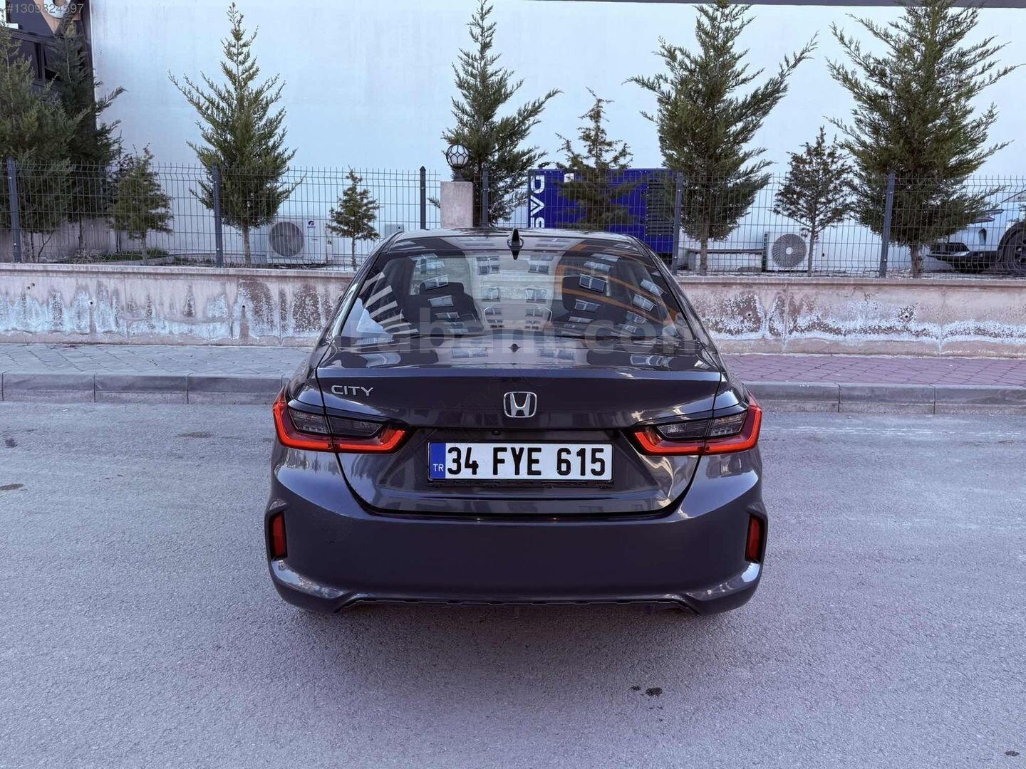 Galeriden Honda City 1.5 i-VTEC Executive 2022 Model Ankara 121.000 km Füme 5