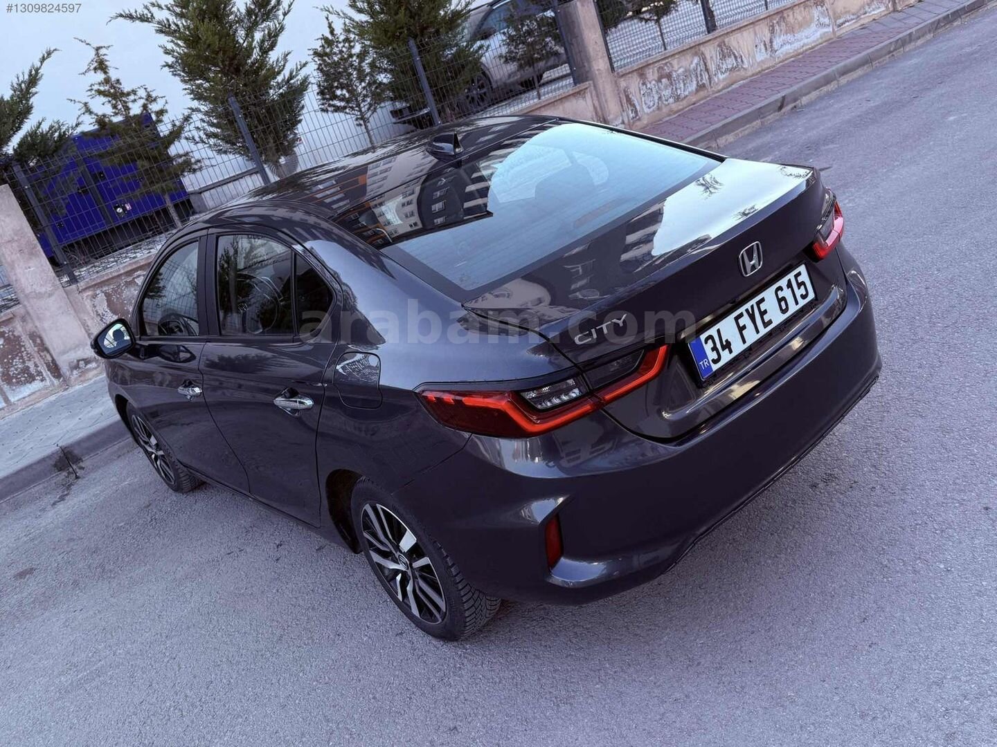 Galeriden Honda City 1.5 i-VTEC Executive 2022 Model Ankara 121.000 km Füme 4