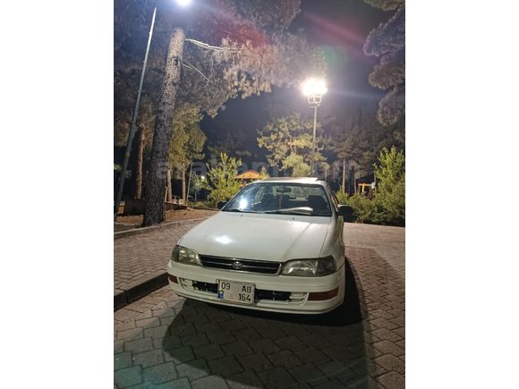 Sahibinden Toyota Corona 2.0 GLi 1994 Model  284.000 km Beyaz